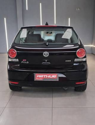 VOLKSWAGEN POLO 1.6 MI 8V FLEX 4P MANUAL